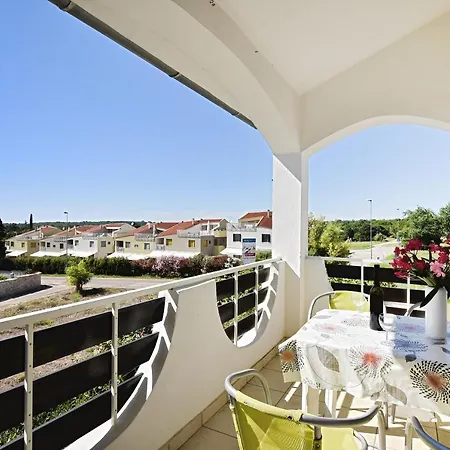 Apartment Marinela