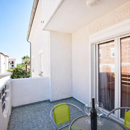 Marinela Apartment