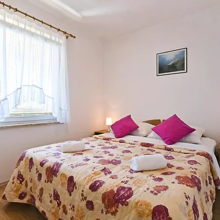 Apartment Marinela